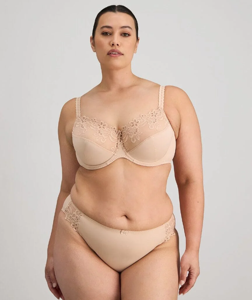 Fayreform Coral Underwire Bra - Latte - Image 3